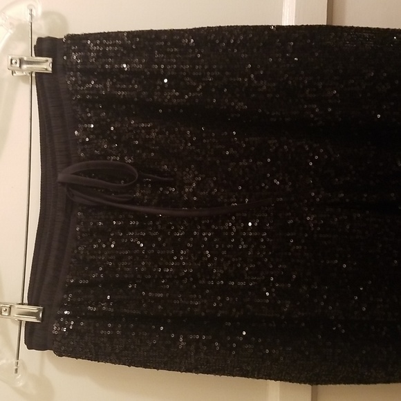 City Chic sequin joggers - Picture 3 of 3